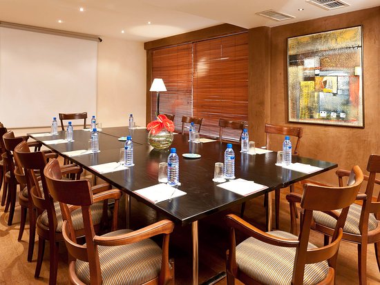 Best Hotels for Conferences and meetings in Lagos
