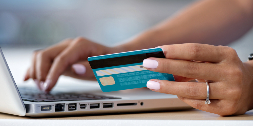 Always Use A Credit Card When Shopping Online-hotelsng