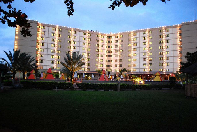 Luxury hotels in Lagos: Golden Tulip Festac